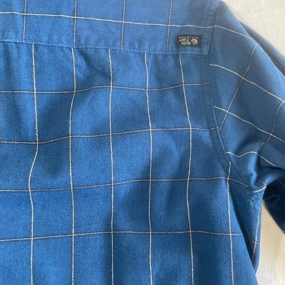 Mens Mountain Hardwear casual button down shirt size Medium Heavy cotton Blue - Picture 11 of 11